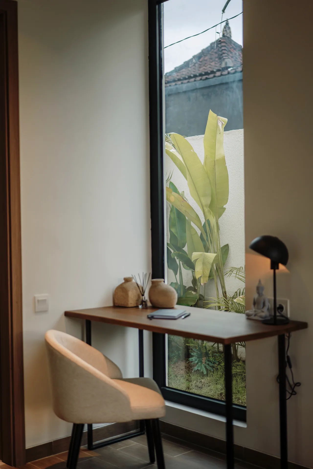 Luxury Villa Atmosphere Detail
